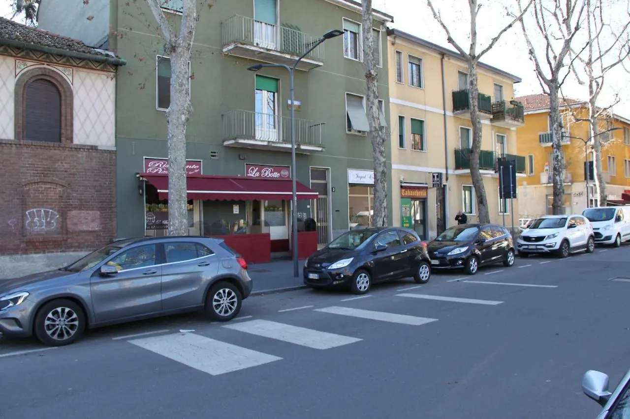 Maggiore Cozy Apartment Milano İtalya